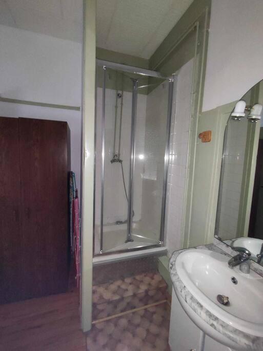 Le Nid Douillet Boheme Linge Fourni Apartment La Bourboule Exterior foto